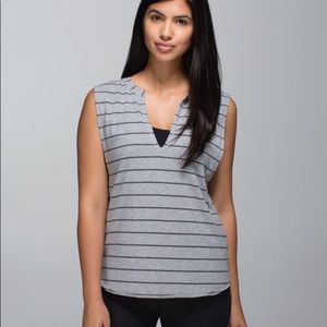 Lululemon Yogi Cut Off Tee Grey 8